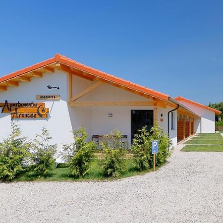 Apartamentos Aronces Кудільєро Екстер'єр фото